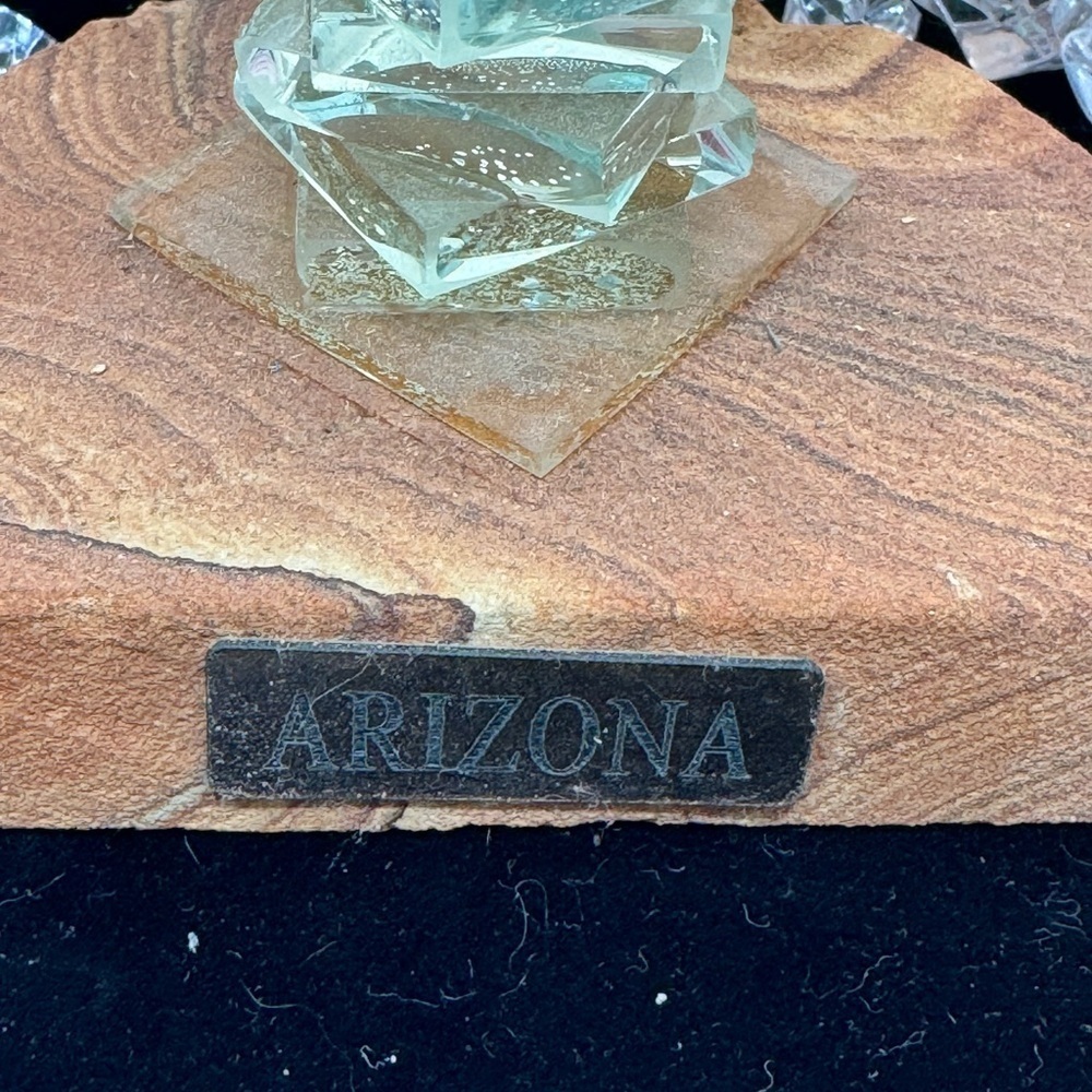 Crystal Cactus from Arizona 🌵🌵🏜️ - Picture 2 of 3